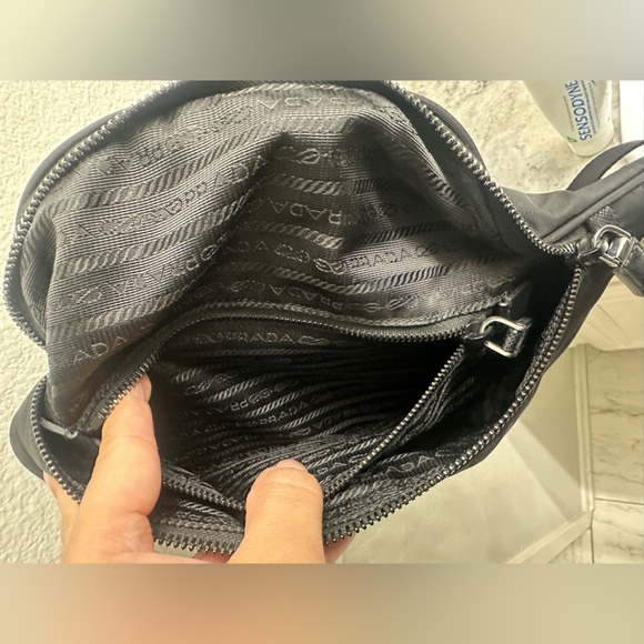 Prada Re-Nylon and Saffiano leather belt bag - Picture 11 of 15